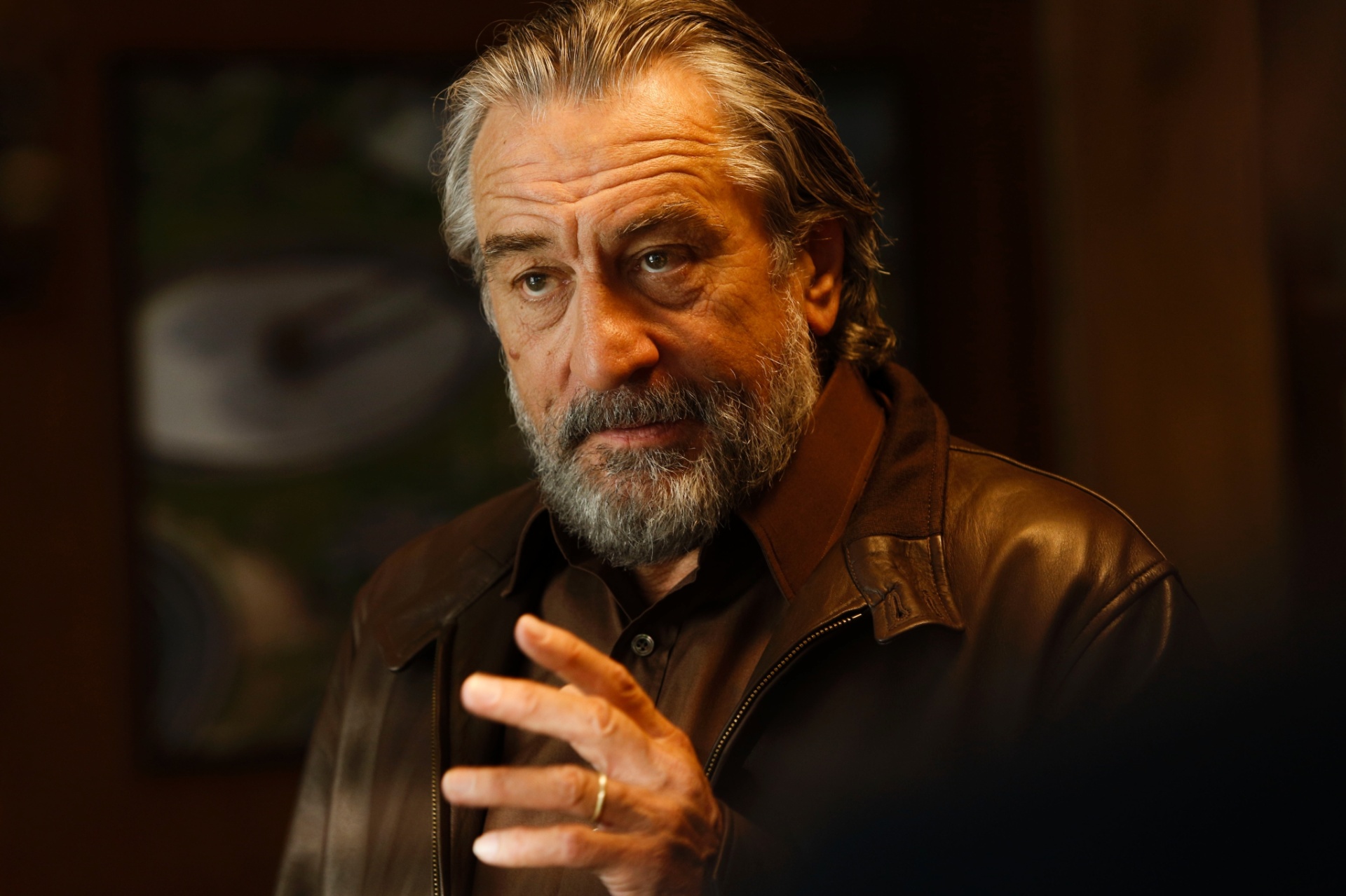 Robert de Niro em cena de "A Família", de Luc Besson - Divulgação