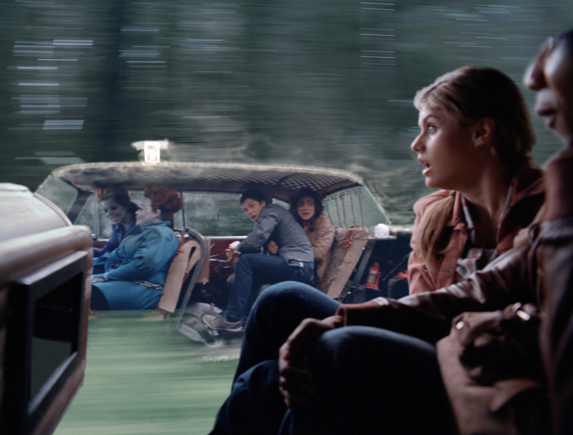 Táxi é dividido no meio em cena do filme - Divulgação/FOX