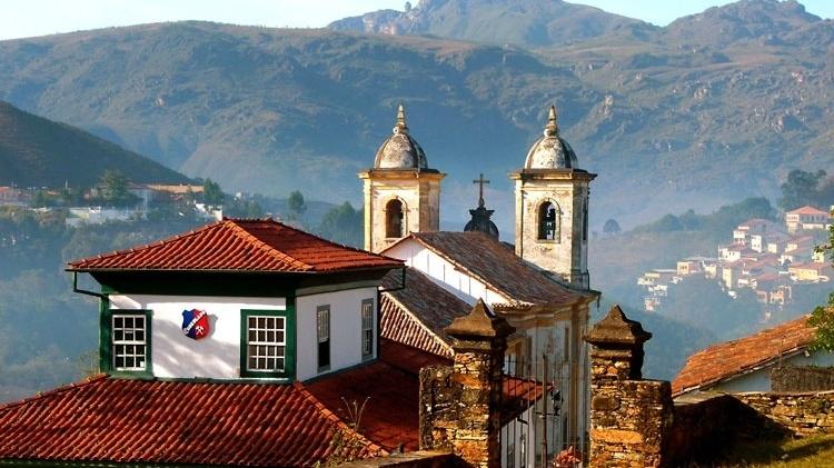 ponto-de-referencia-para-as-exploracoes-bandeirantes-no-seculo-17-o-pico-do-itacolomi-e-ainda-um-dos-grandes-simbolos-de-ouro-preto-1376744380614_v2_750x421 ponto-de-referencia-para-as-exploracoes-bandeirantes-no-seculo-17-o-pico-do-itacolomi-e-ainda-um-dos-grandes-simbolos-de-ouro-preto-1376744380614_v2_750x421 Marcel Vincenti/UOL O inverno está aí: veja cidades brasileiras perfeitas para curtir o frio - 22/06/2019 ponto de referencia para as exploracoes bandeirantes no seculo 17 o pico do itacolomi e ainda um dos grandes simbolos de ouro preto 1376744380614 v2