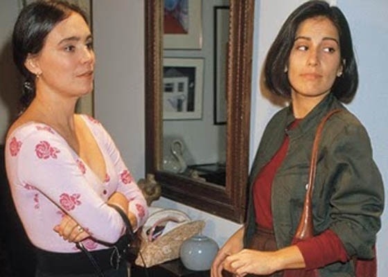 1988 - As atrizes Regina Duarte e Glória Pires em cena da novela "Vale Tudo"
