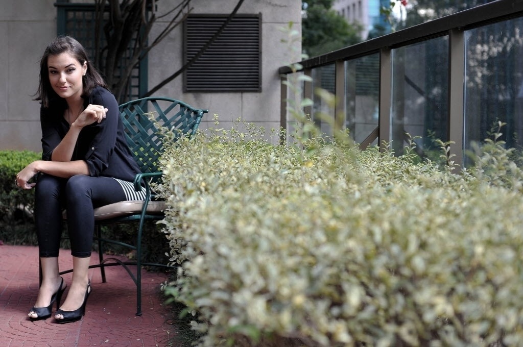 Eu sinto orgulho às vezes, mas sinto também que tenho muita responsabilidade com as mulheres e com o público?, conta Sasha Grey sobre sua carreira na indústria pornográfica. - Reinaldo Canato/UOL