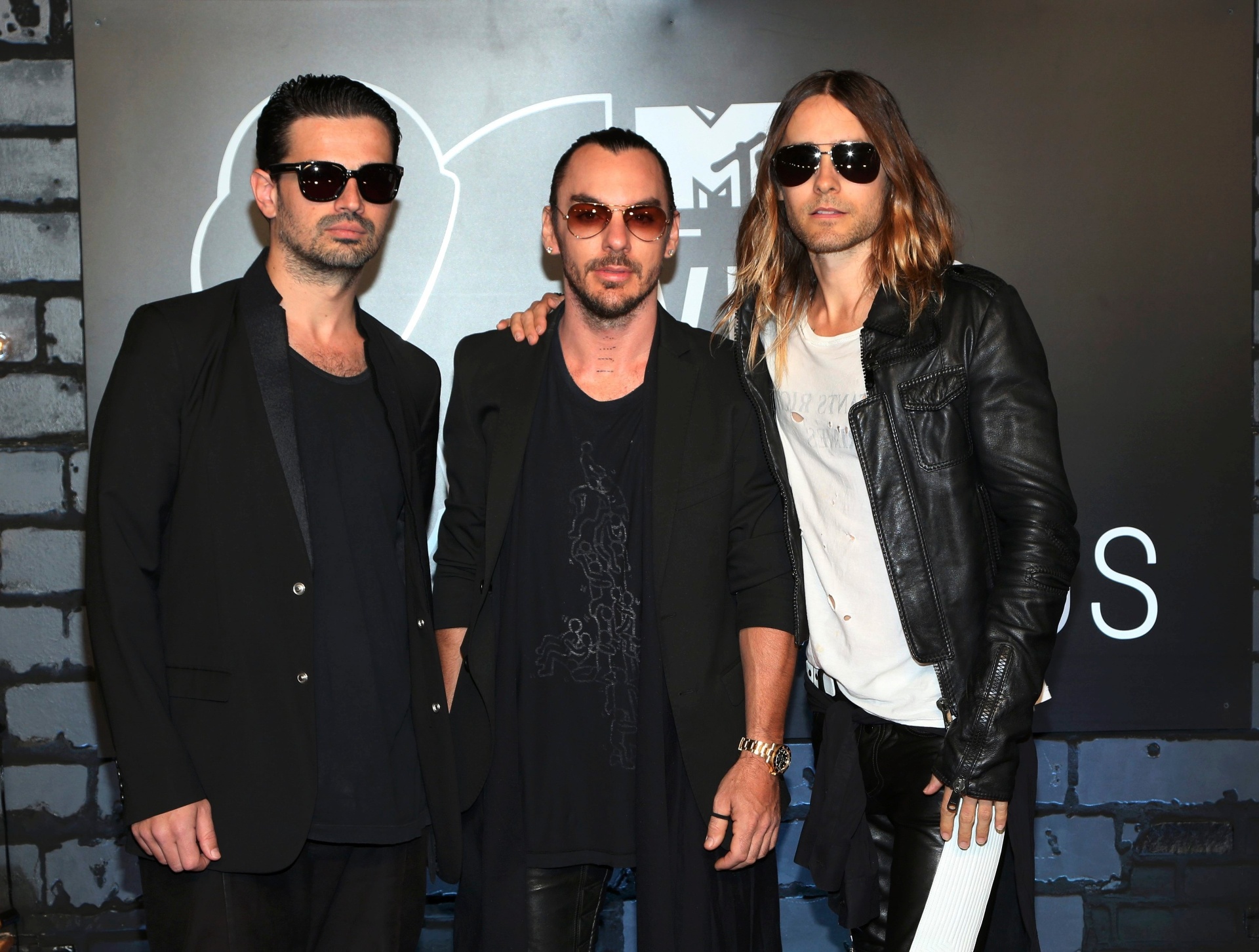 25.ago.2013 - Jared Leto e sua banda 30 Seconds to Mars ganharam o prêmio de melhor rock ainda no tapete vermelho - REUTERS