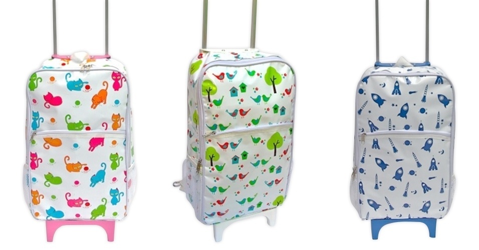 A Bebêchila (www.bebechila.com.br) apresenta na Children Baby Maternity Expo a bebêchilinha sobrerodas, uma mochila de carrinho para crianças. Possui divisórias, bolsos externos, espaço para identificação e alça nas costas. Lançamento na Children Baby Maternity Expo (CMBE), que acontece de 27 a 29 de agosto no Expo Transamérica, em São Paulo, para profissionais do setor - Divulgação