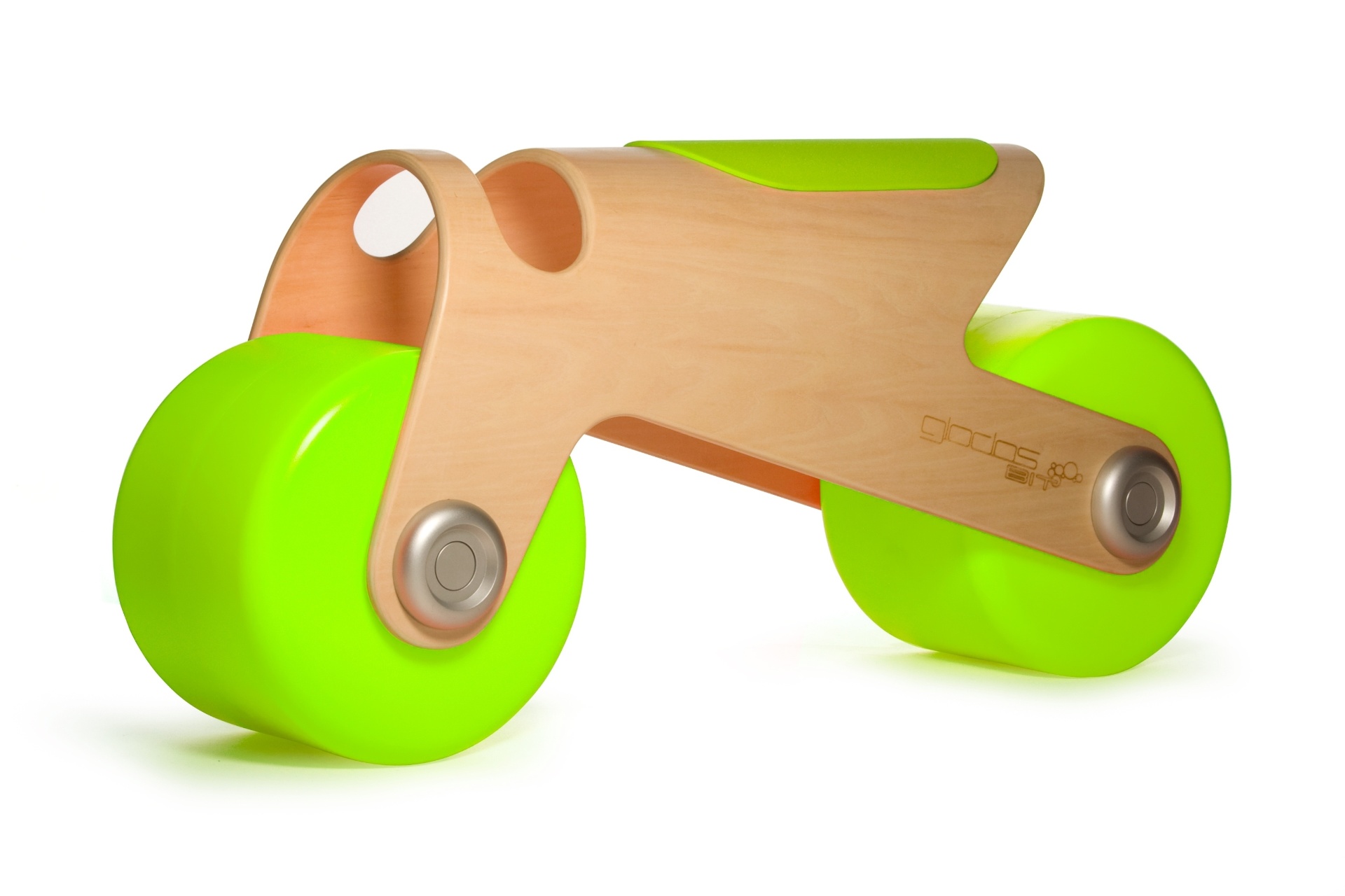 A bike de madeira para crianças de 18 meses a 3 anos de idade é um dos lançamentos da Adkits (www.adkitsbrasil.com.br) na Children Maternity Baby Expo (www.cbmesa.com.br). A feira acontece de 27 a 29 de agosto no Expo Transamérica, em São Paulo, para profissionais do setor - Divulgação