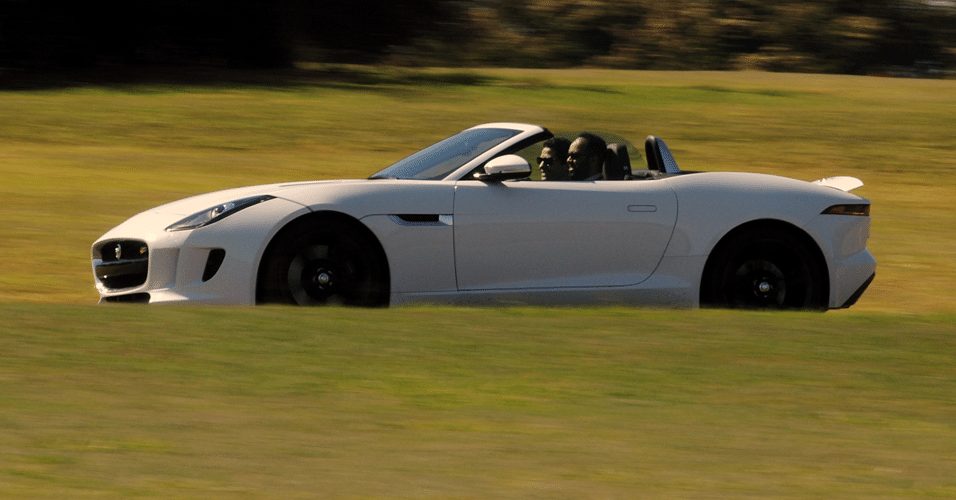 Jaguar F-Type - Murilo Góes/UOL
