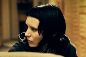 Rooney Mara vive a hacker Lisbeth Salander em "Millenium: Os Homens Que Não Amavam as Mulheres" - Reprodução