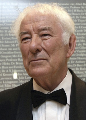 Poeta irlandês Seamus Heaney, que em 1995 recebeu o prêmio Nobel de Literatura - EFE