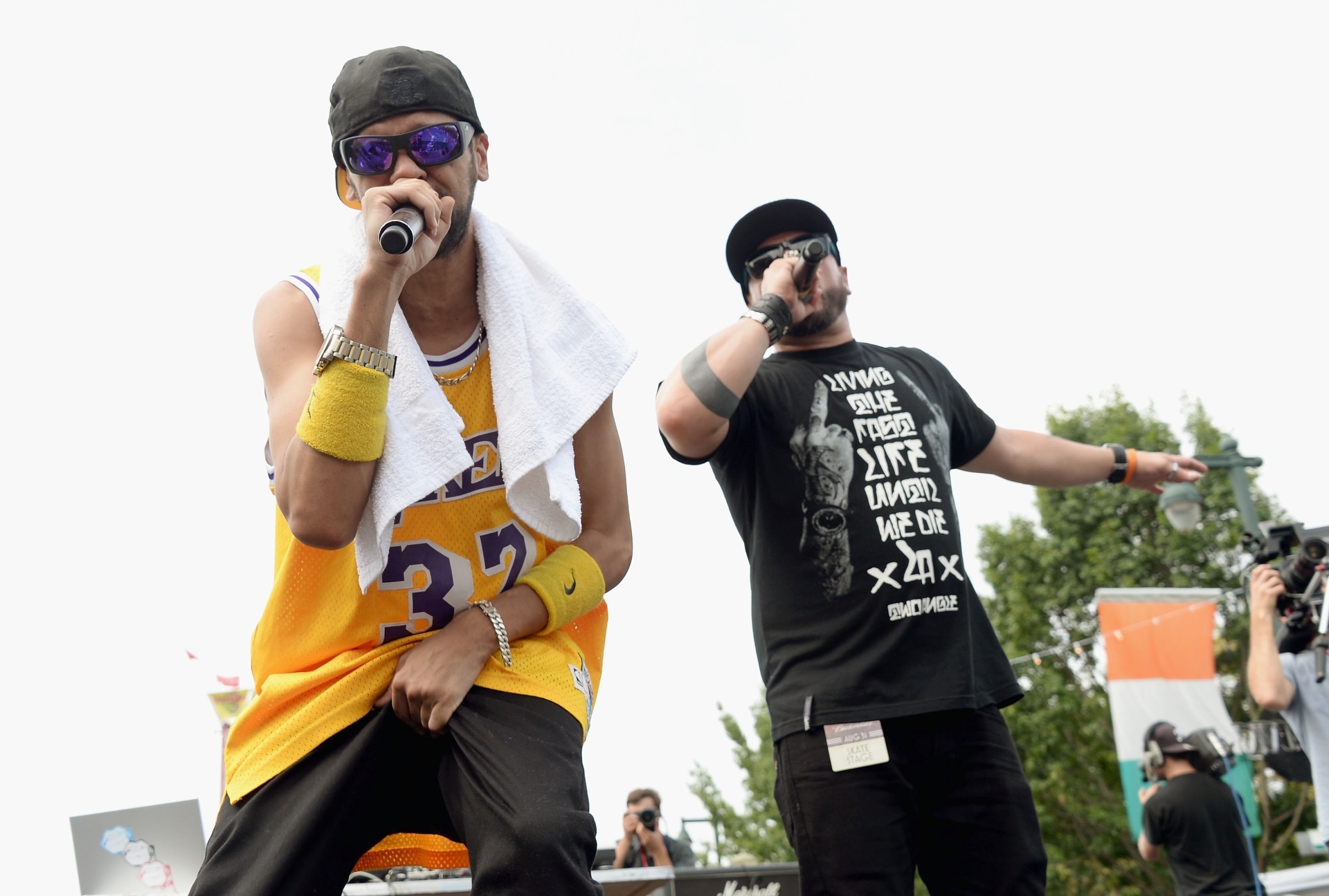31.ago.2013 - A dupla Duo Kie agita o público no Budweiser Made in America Festival - Getty Images