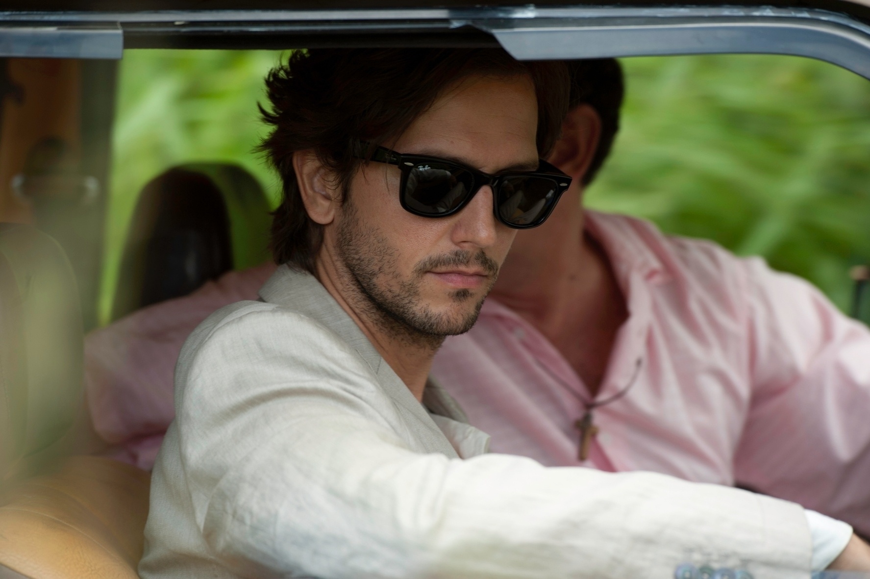 Cena do filme brasileiro "A Coleção Invisível", de Bernard Attal. Este é o último longa-metragem da carreira de Waltor Chagas, ator brasileiro morto no início de 2013. O elenco ainda conta com Vladimir Brichta - Divulgação / Pandora Filmes