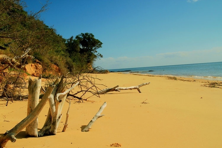 Os 42 km² de extensão do arquipélago da Inhaca guardam as mais belas faixas de areia da região de Maputo, capital de Moçambique, e seu estado quase selvagem parece alheio à agitada capital moçambicana