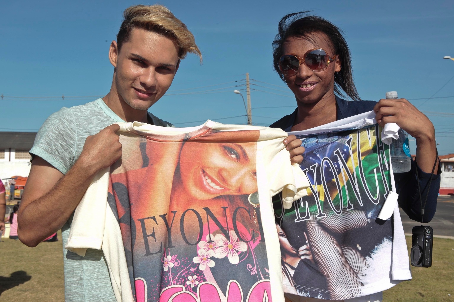 8.set.2013 - Público Beyoncé Fortaleza - Jarbas Oliveira/UOL