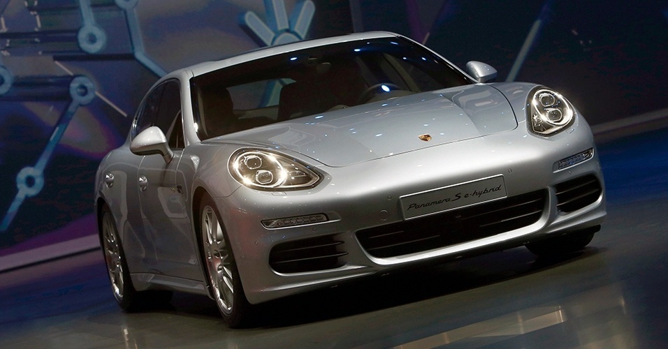 Porsche Panamera e-Hybrid - Ralph Orlowski/Reuters