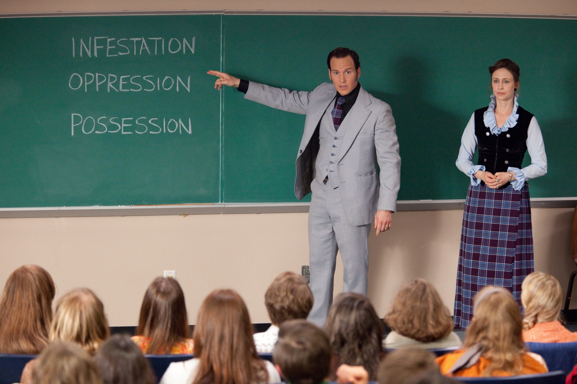 Cena do filme "Invocação do Mal", de James Wan, estrelado por Patrick Wilson - Divulgação / Warner