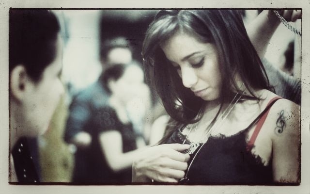 Principal aposta do pop nacional, a cantora Anitta agora também pode incluir o papel de modelo em seu currículo - Divulgação