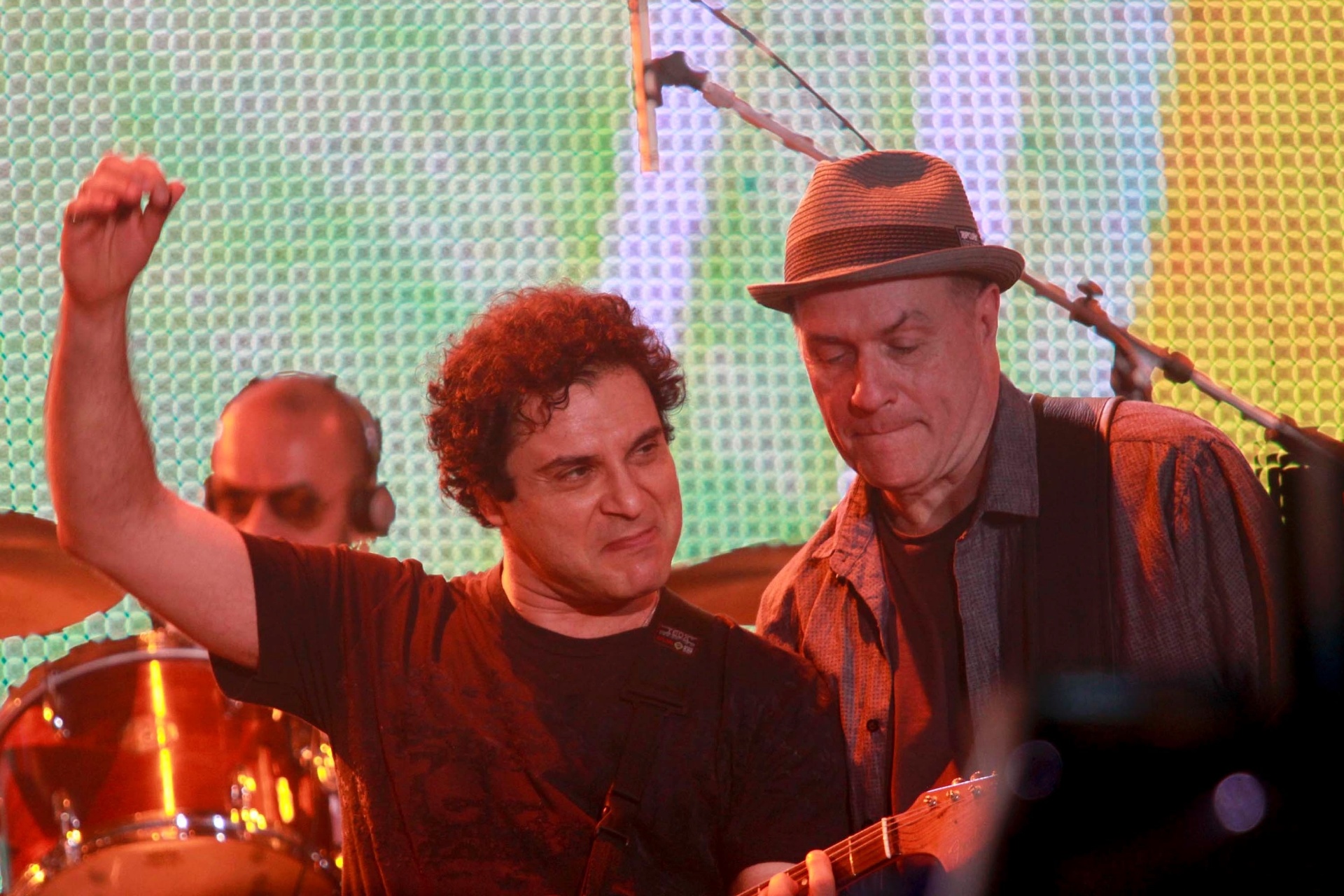 13.set.2013 - O cantor Roberto Frejat, do Barão Vermelho, durante tributo a Cazuza no Rock in Rio - Márcio Cassol/Futurapress/Estadão Conteúdo