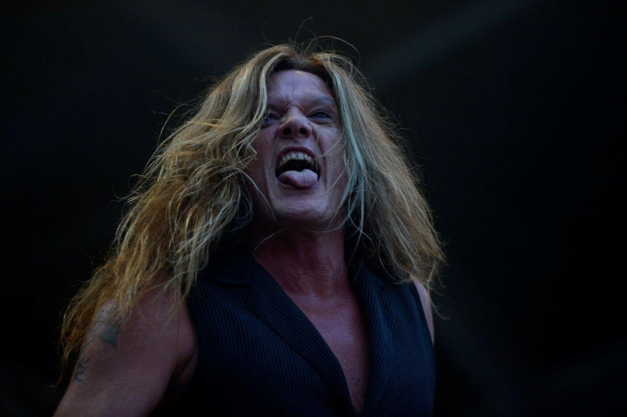 19.set.2013 - Cantor Sebastian Bach faz show no Rock in Rio; setlist teve "I Remember You" e "18 and Life", do Skid Row - Andre Muzell/AgNews