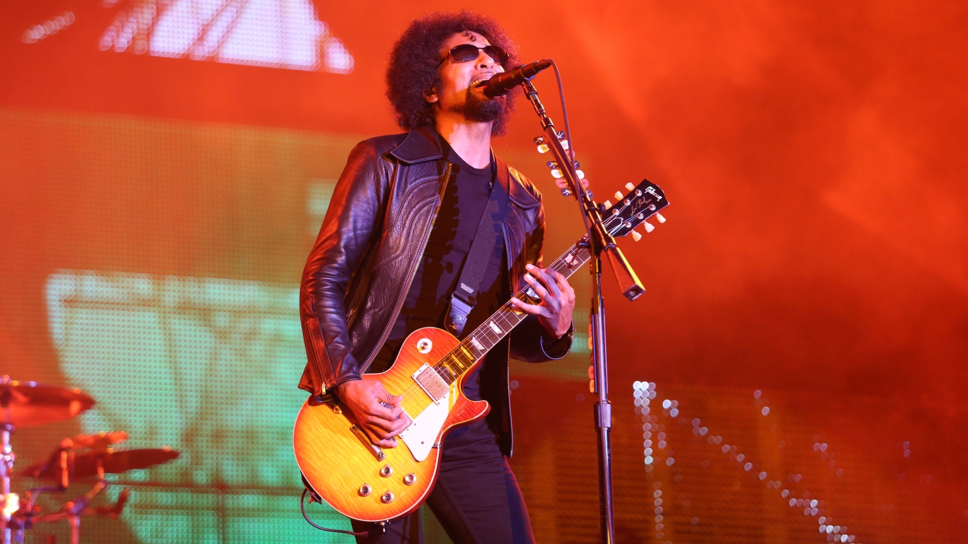 19.set.2013 - O vocalista William DuVall, do Alice in Chains, durante show da banda no Palco Mundo do Rock in Rio - Marco Antônio Teixeira/UOL