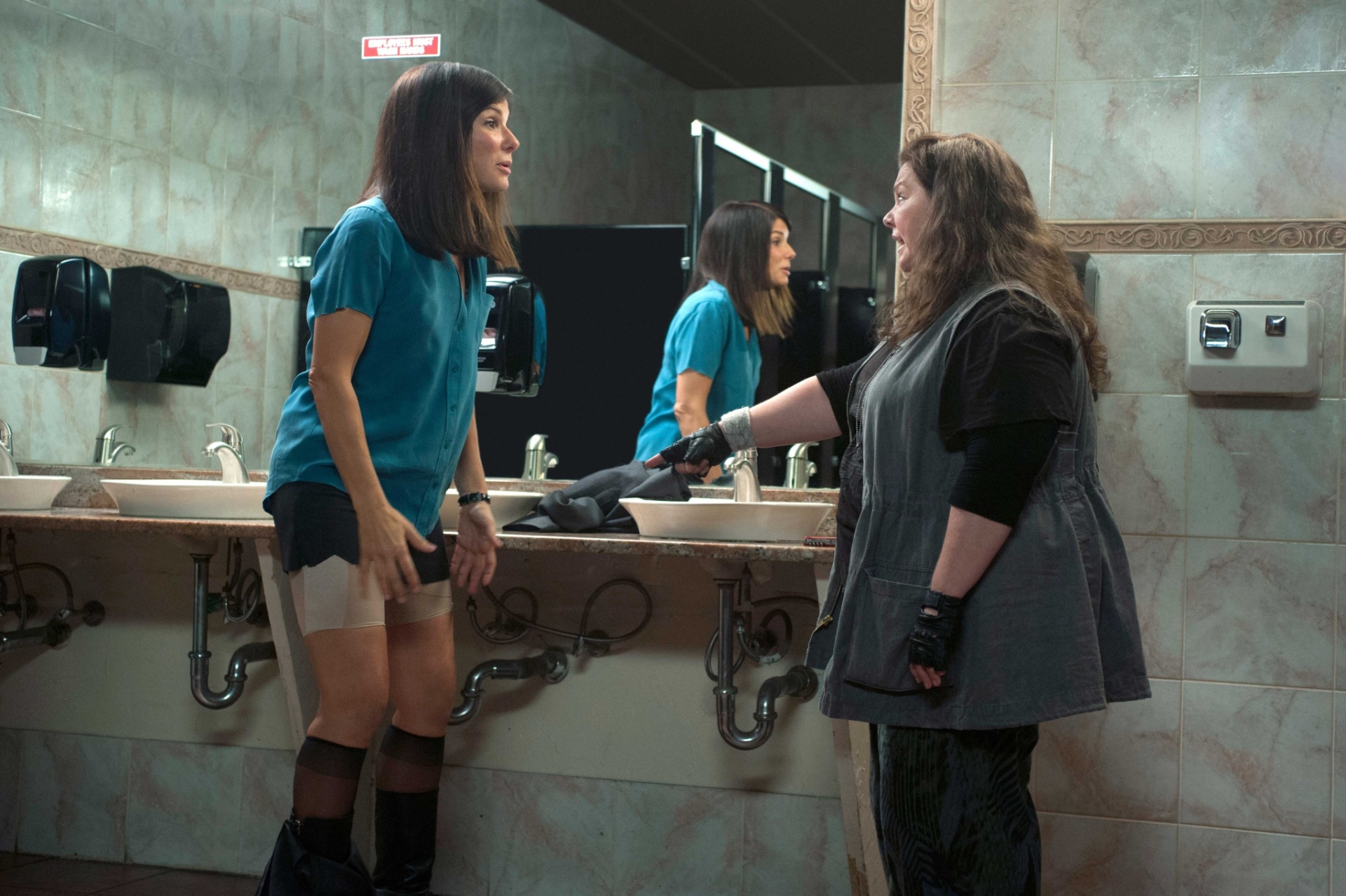 Cena da comédia "As Bem-Armadas", estrelada por Sandra Bullock e Melissa McCarthy - Divulgação / Fox Films