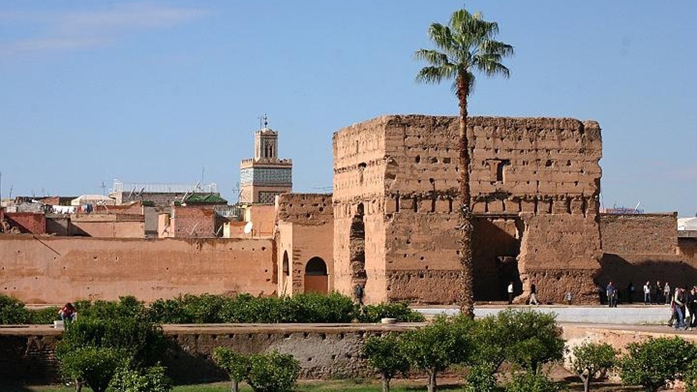 Para antecipar a inauguração do Museu de Fotografia e Arte Visual de Marrakech, a cidade sedia, no palácio El Badi (foto), a primeira exibição de fotos do acervo do museu, com imagens feitas no país, chamada 'Dez Fotógrafos Contemporâneos do Marrocos'. - BBC