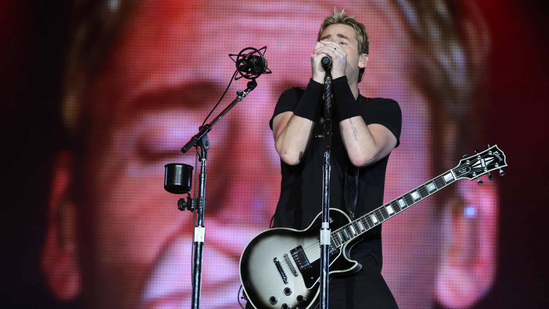 20.set.2013 - Nickelback se apresenta no Palco Mundo do Rock in Rio - Fernando Maia/UOL