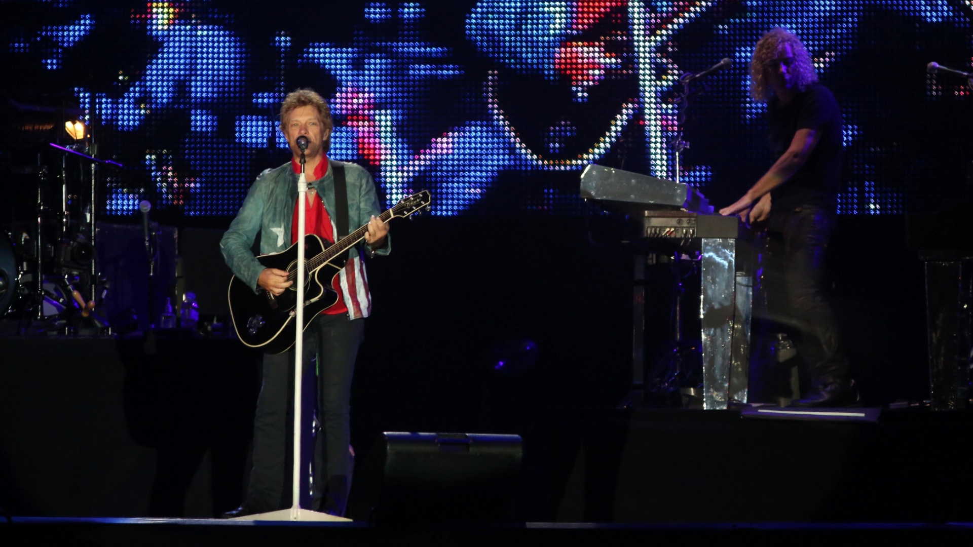 20.set.2013 - Bon Jovi se apresenta no Palco Mundo do Rock in Rio - Marco Antônio Texeira/UOL
