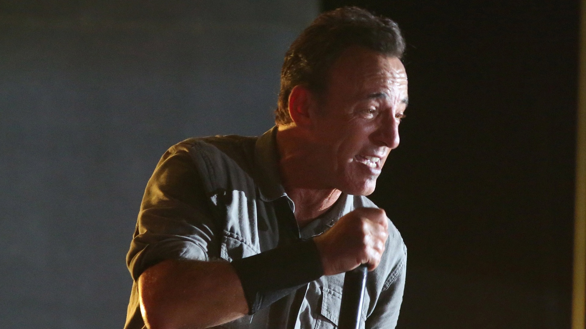 21.set.2013 - O cantor Bruce Springsteen se apresenta no Palco Mundo do Rock in Rio - Marco Antônio Teixeira/UOL