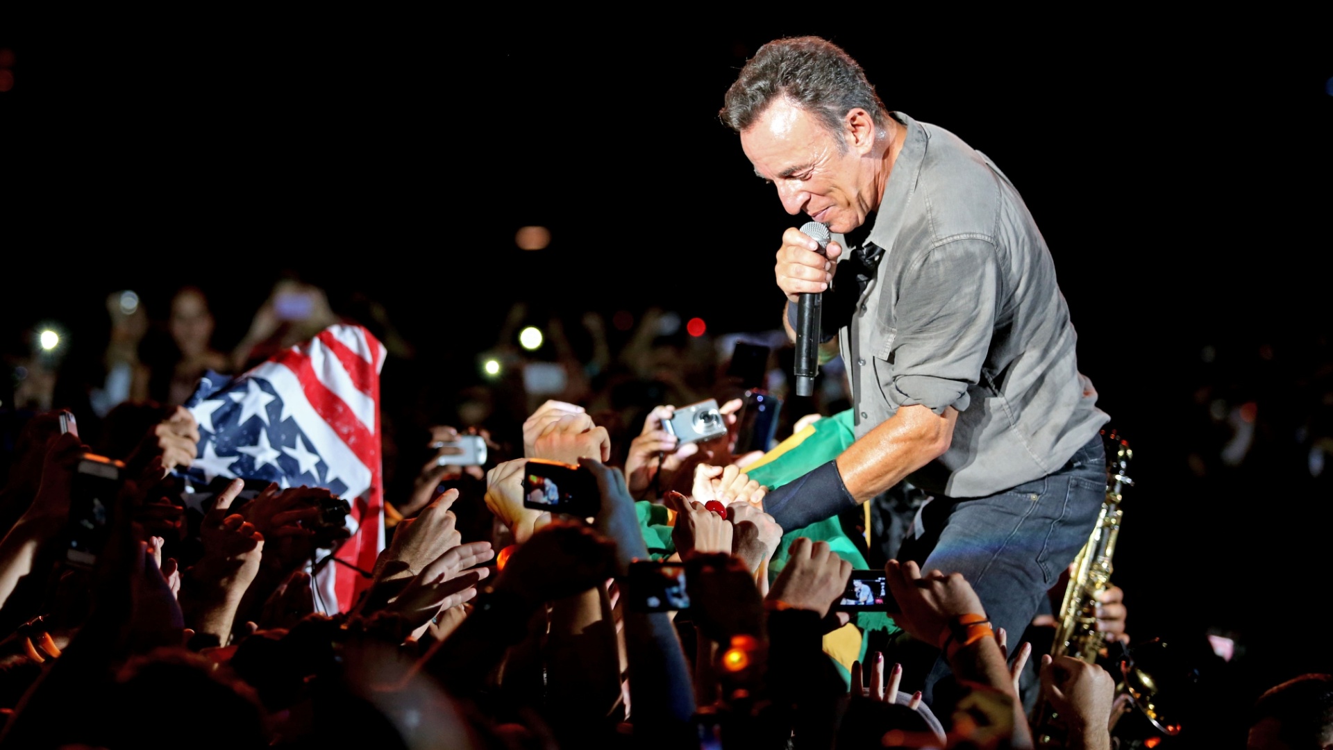 21.set.2013 - O cantor Bruce Springsteen se apresenta no Palco Mundo do Rock in Rio - Fernando Maia/UOL