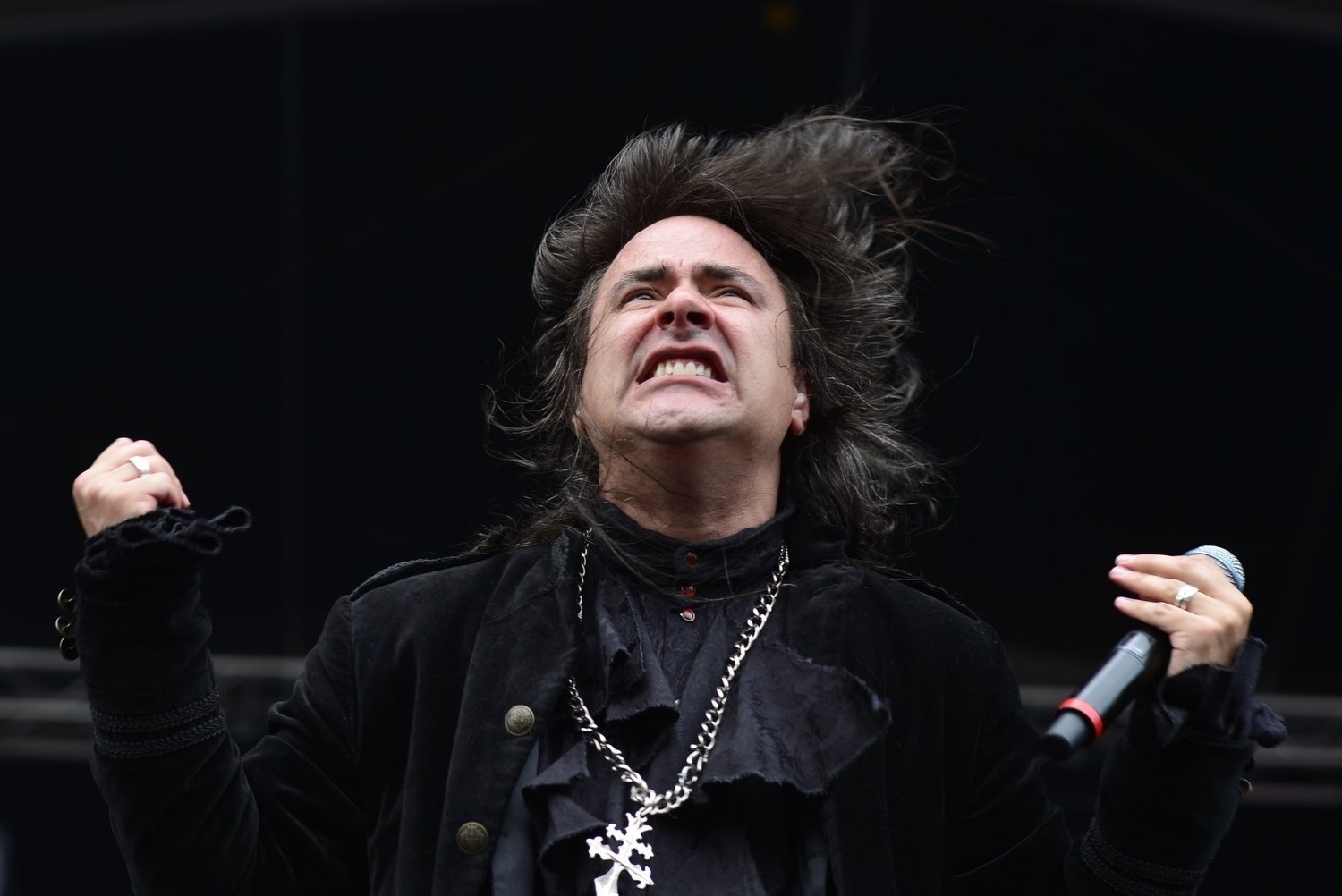 22.set.2013 - Andre Matos e banda Viper abrem o último dia do Rock in Rio - André Muzell/Agnews