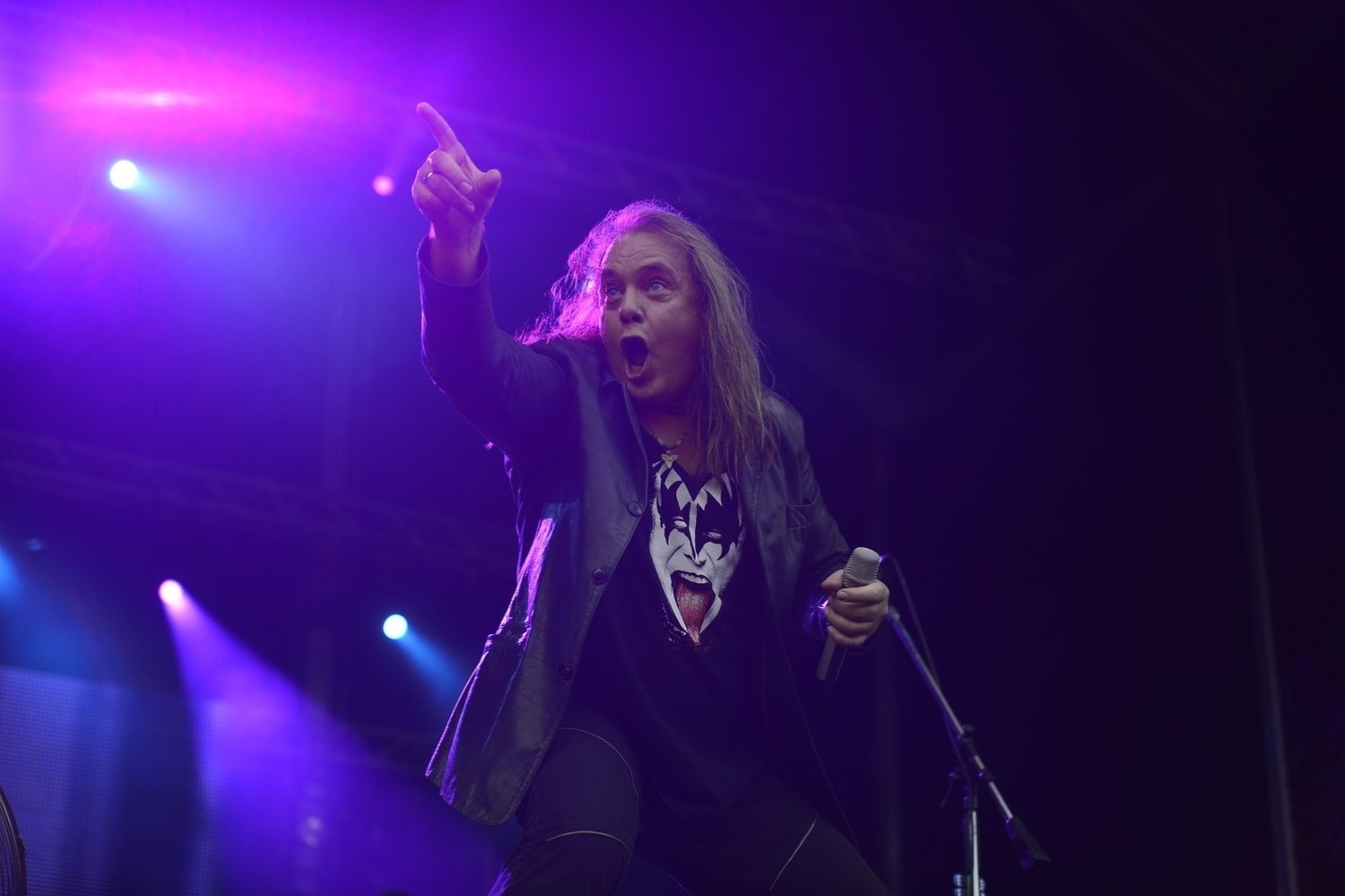 22.set.2013 - Banda alemã Helloween faz apresentação conjunta com Kai Hansen no último dia de festival - Andre Muzell/AgNews