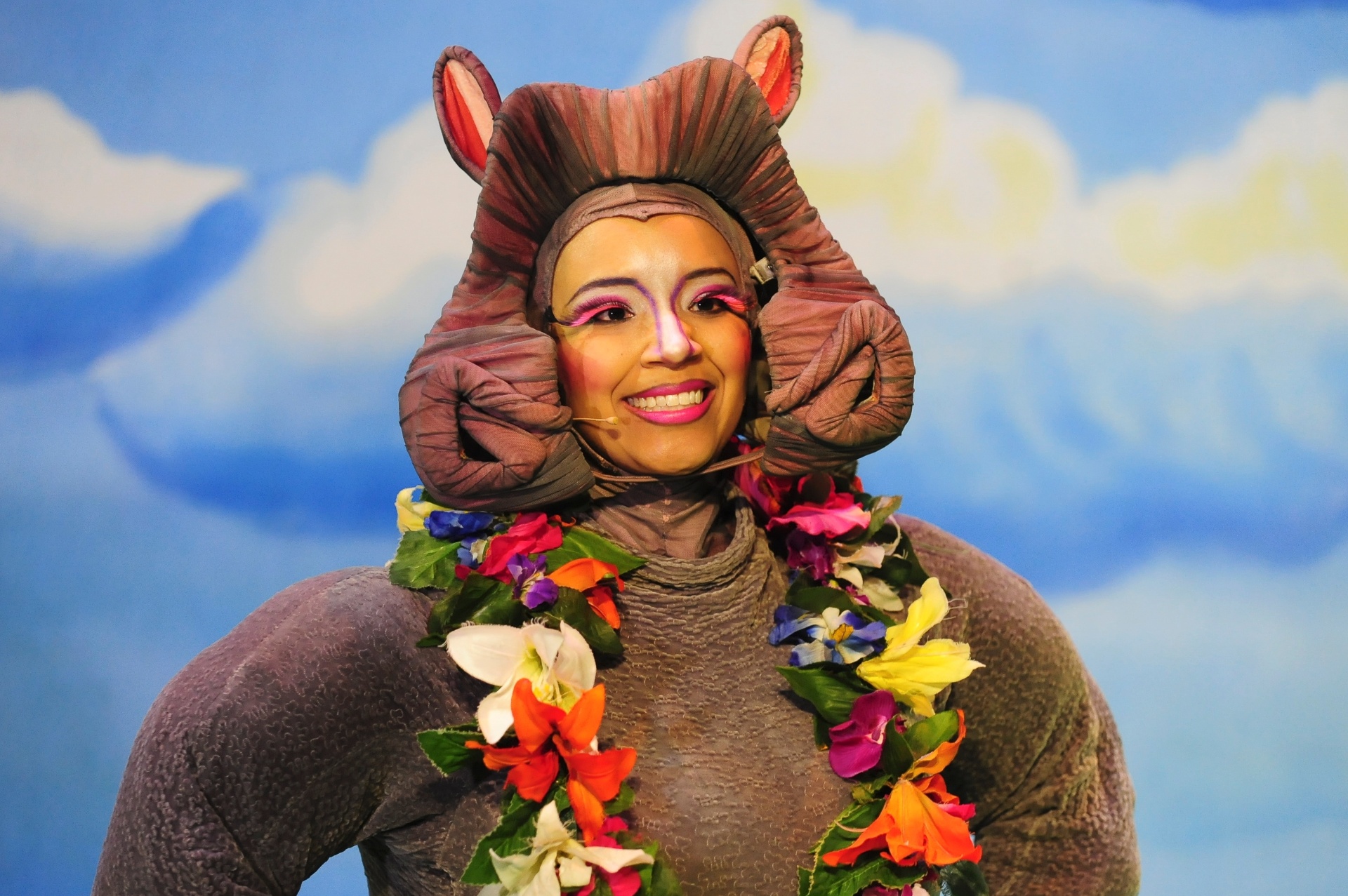 25.set.2013 - Cena do musical "Madagascar Ao Vivo!" - Junior Lago/UOL