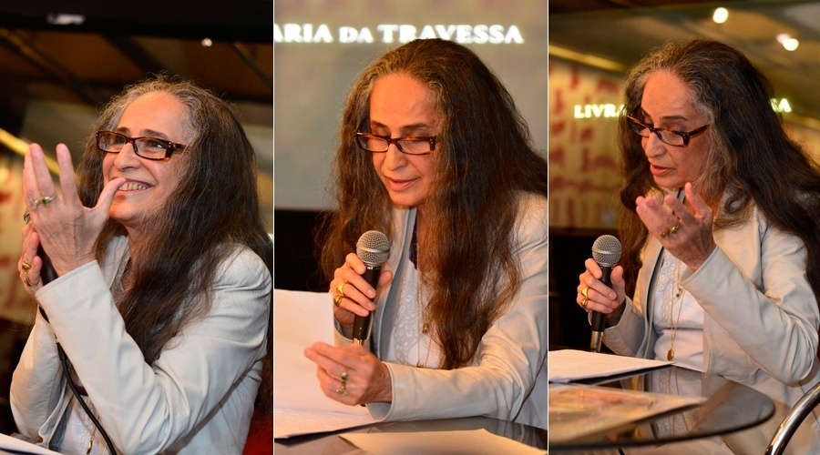 25.set.2013 - Maria Bethânia prestigiou nesta quarta o lançamento do livro "Dentro de Ti Ver o Mar", de Inês Pedrosa, em uma livraria no Rio. A cantora leu trechos da obra para os presentes
