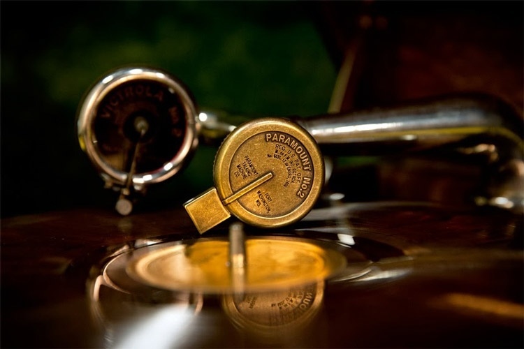 A coleção "The Rise and Fall of Paramount Records, Volume One (1917-27)", com raridades do blues, jazz e gospel, que será lançada em outubro pela gravadora Third Man, do guitarrista Jack White - Divulgação/Third ManDivulgação/Third Man