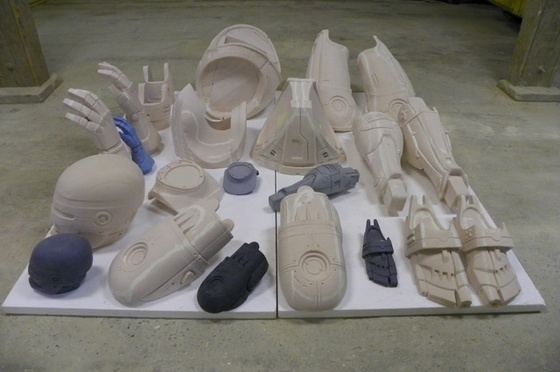 Após campanha de financiamento coletivo, moradores de Detroit conseguiram dinheiro para construir uma estátua do Robocop para vigiar a cidade a partir de 2014 - Divulgação/Kickstarter