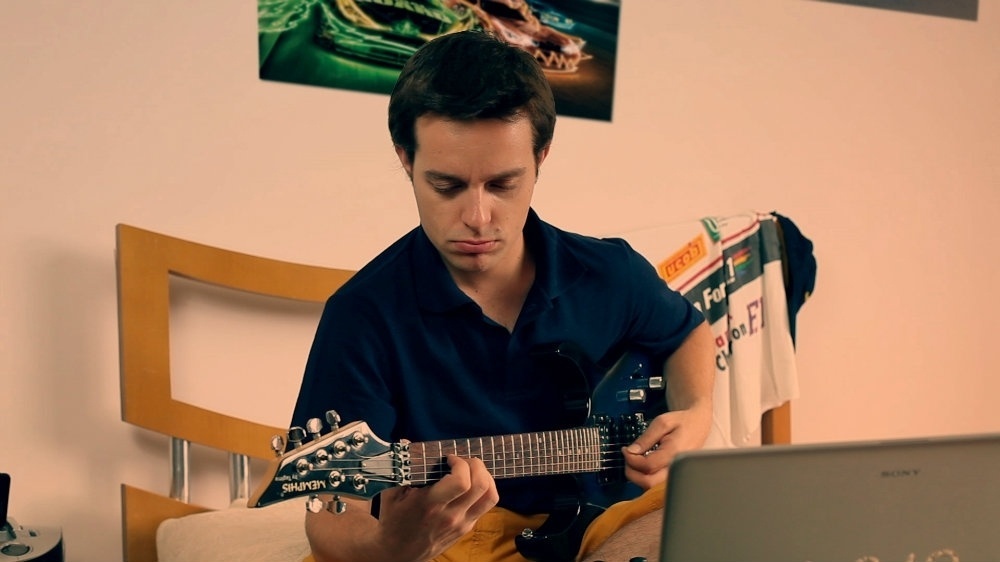 Cena do filme brasileiro "Carreras", de Salete Machado, com Jackson Antunes no elenco - Divulgação / Tigre Filmes