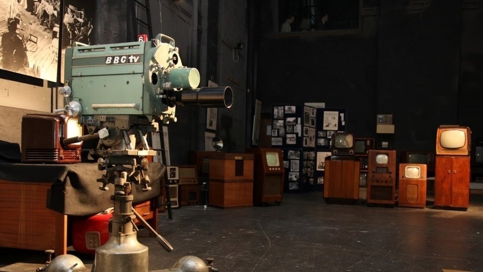 A Heritage Lottery Fund, a fundação ligada a Loteria Nacional da Grã-Bretanha que financia projetos ligados ao patrimônio, é a responsável pela reforma, que custou R$ 87 milhões, do teatro, do East Court e dos estúdios da BBC. A abertura está prevista para 2017 - BBC