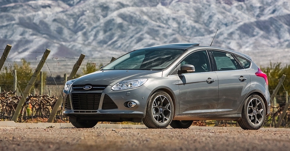 Ford Focus 2.0 Titanium 2014 - Divulgação