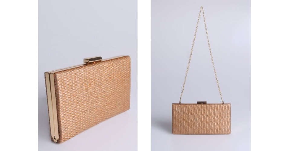 A bolsa clutch de palha é uma peça coringa para combinar com looks coloridos e estampados. O acessório, que também pode ser usado a tiracolo, sai por R$ 109,90 no e-commerce Olook (Tel.: 11 5054-4141) Preço pesquisado em setembro de 2013 e sujeito a alterações - Divulgação