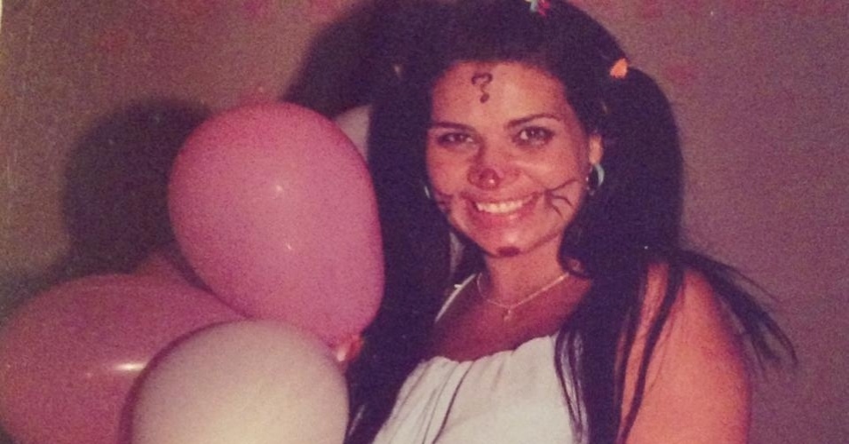 2000 - Solange Gomes durante o chá de bebê de sua filha, Stephanie, fruto do seu relacionamento com o pagodeiro Waguinho
