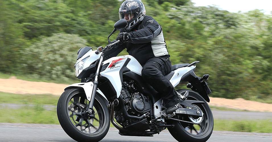 Honda CB 500F - Caio Mattos/Divulgação