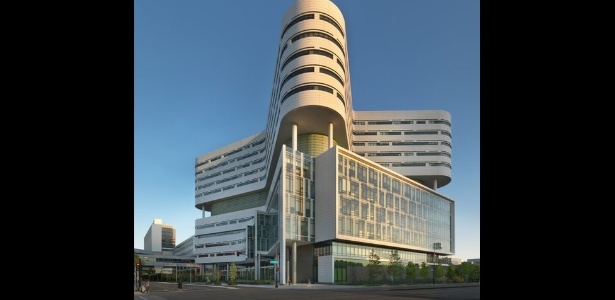 Hospital do Centro Médico da Universidade Rush, em Chicago, EUA - James Steinkamp/Cortesia de WAF/BBC