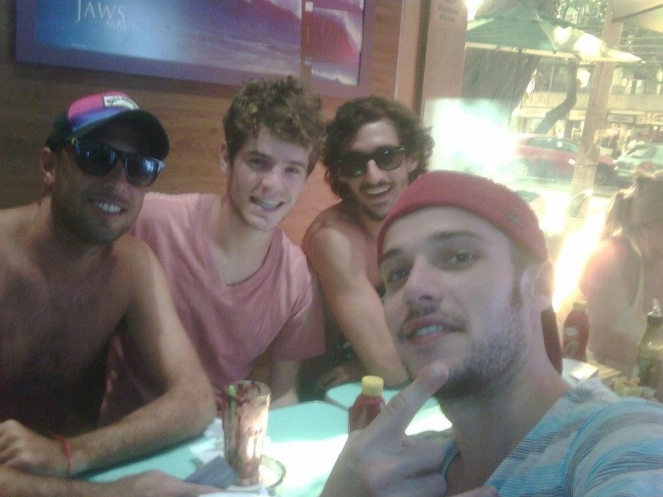 Mauricio Destri com os amigos Jayme Matarazzo,Thiago Oliveira e Sérgio Abduch