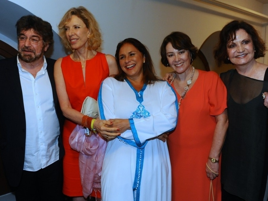 11.out.2013 -  Fafá de Belém recebe amigos em show no Pará, como Marília Gabriela, Nívea Maria e Rosamaria Murtinho - Francisco Cepeda/AgNews