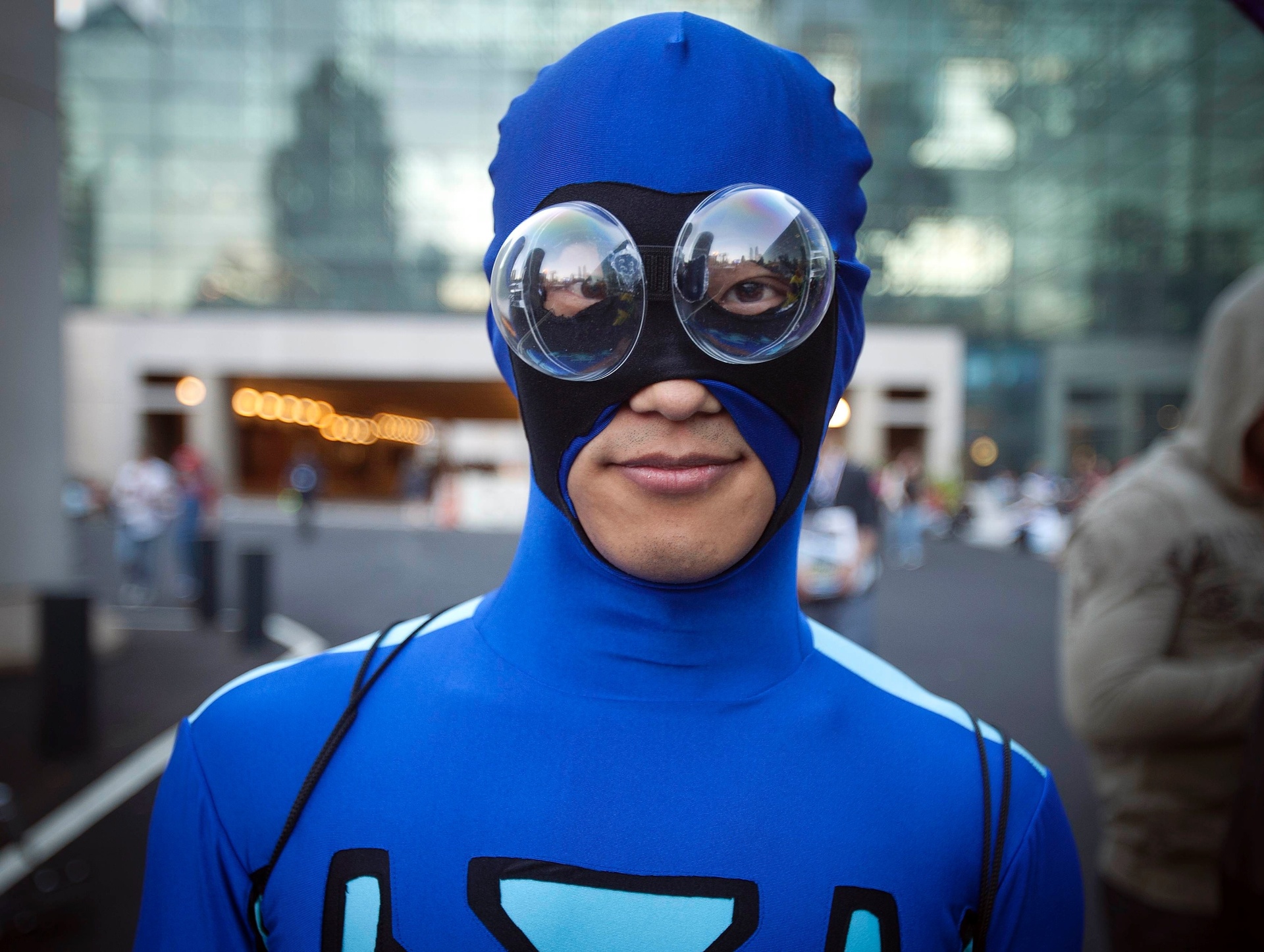 13.out.2013 - Homem fantasiado na Comic-Con NY 2013 - Reuters