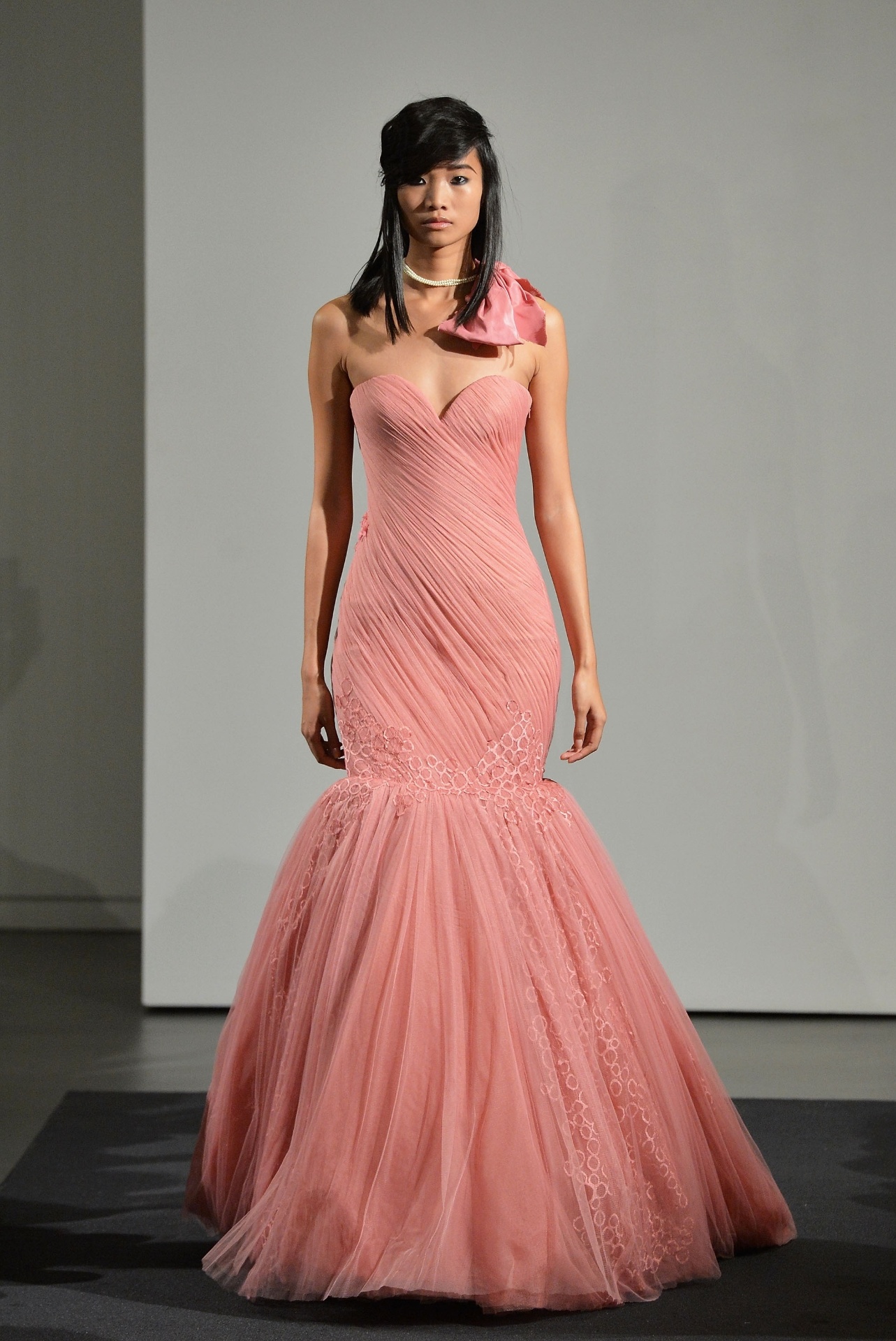 11.out.2013 - Desfile da estilista Vera Wang na New York Bridal Week - Slaven Vlasic/Getty Images