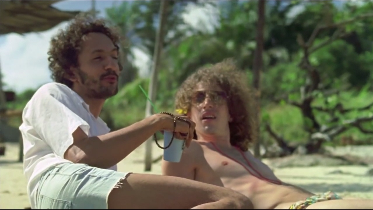 Irandhir Santos e Rodrigo Garcia em cena de "Tatuagem" - Reprodução