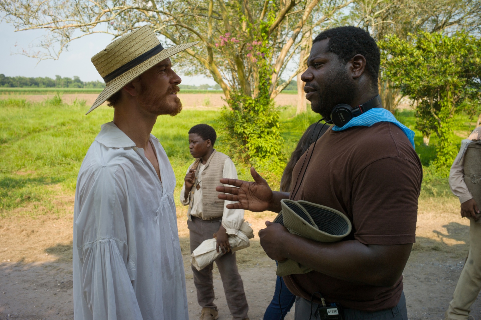 "12 Years a Slave", de Steve McQueen, é baseado nas memórias -- lançadas em 1853 -- de um negro livre que é vendido como escravo. O longo foi eleito o melhor filme do Festival de Toronto e é um dos favoritos na corrida pelo Oscar - Divulgação/Fox Pictures