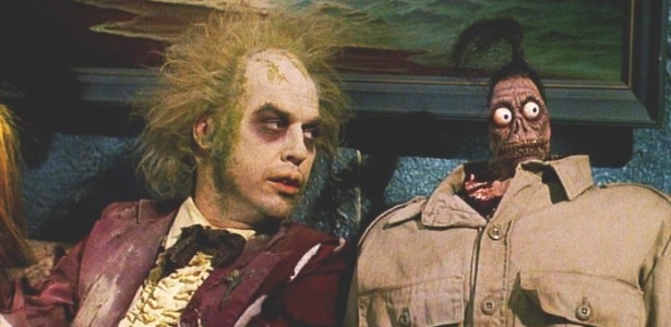 Michael Keaton na pele do anárquico Beetlejuice; filme deve ganhar continuação dirigida por Tim Burton - Reprodução