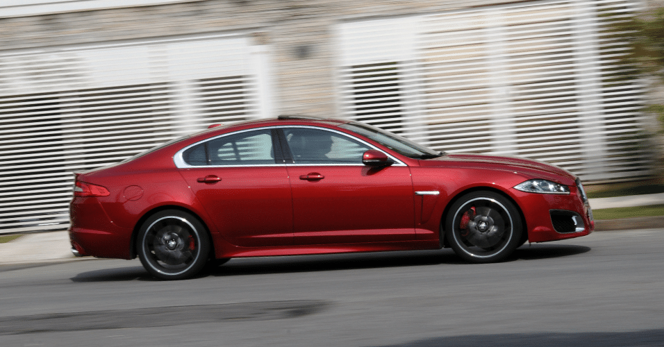 Jaguar XFR - Murilo Góes/UOL