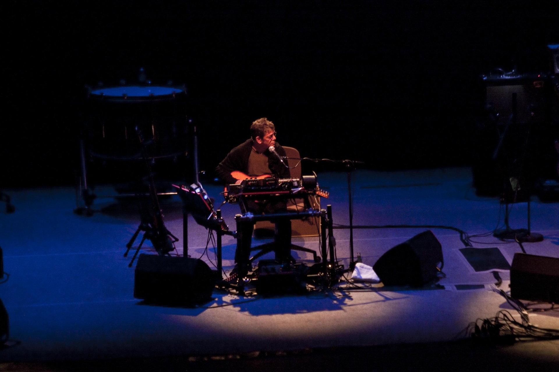 27.out.2013 - Lou Reed se apresentou no Teatro d Sesc Pinheiros na Zona Oeste de Sao Paulo (SP). (Foto: Rodrigo Capote/Folhapress, 4587, ILUSTRADA)     Página anterior  83 de 229  Seguinte - Folha Press
