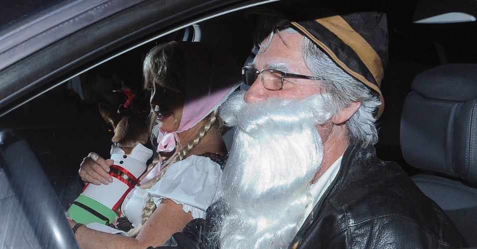 26.out.2013 ? Goldie Hawn e Kurt Russel vão à festa anual de Halloween de Kate Hudson em Beverly Hills